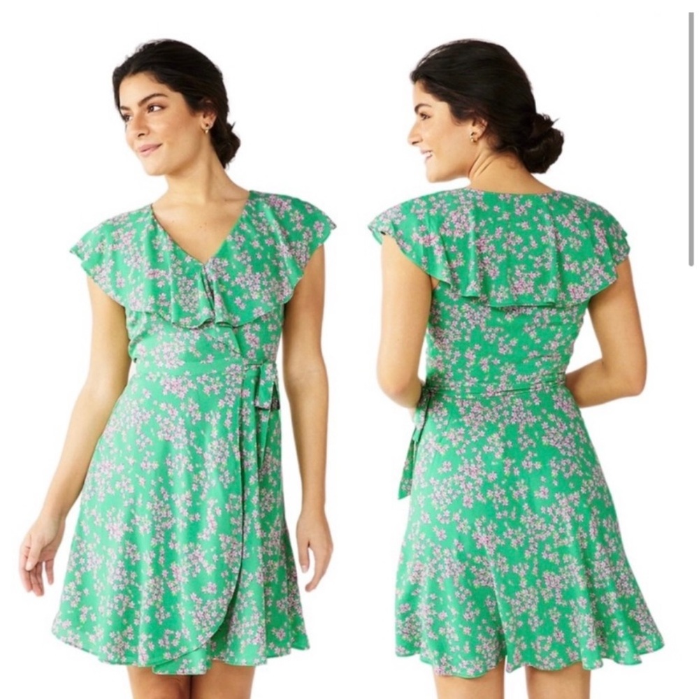 🎬Draper James RSVP  Floral Green Wrap Dress size M GUC..